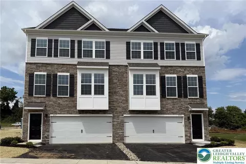 225 Winding Rd, Forks Twp, PA 18040