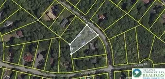 8 Oak View Ln, Coolbaugh Twp, PA 18466