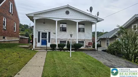 616 Diehl Ave, Fountain Hill, PA 18015