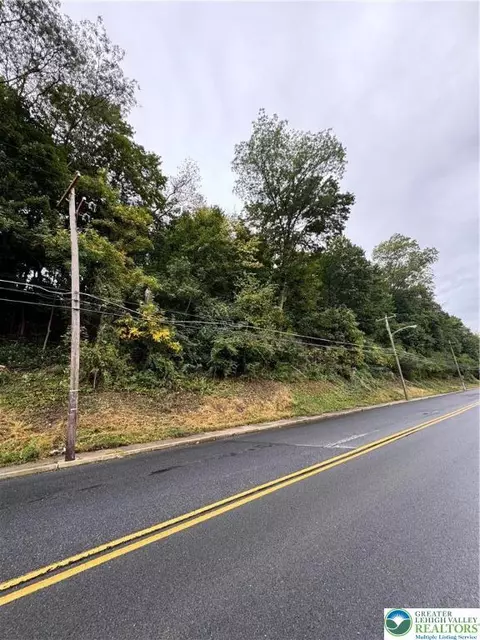 304 Canal St, Easton, PA 18042