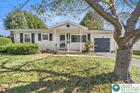 109 S 8th St, Coplay, PA 18037