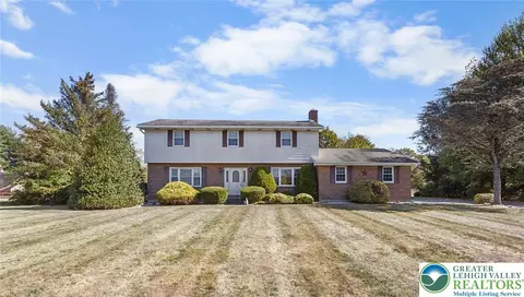 919 Breidinger Rd, Nazareth, PA 18064