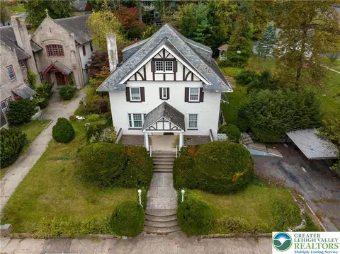 426 S Second St, Bangor, PA 18013