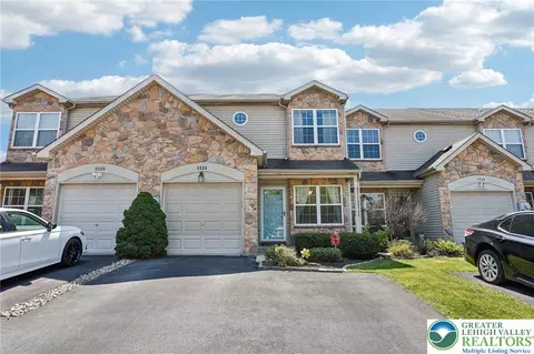 5524 Stonecroft Ln, Allentown, PA 18106