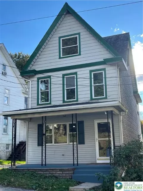 59 W Front St, Jim Thorpe, PA 18229