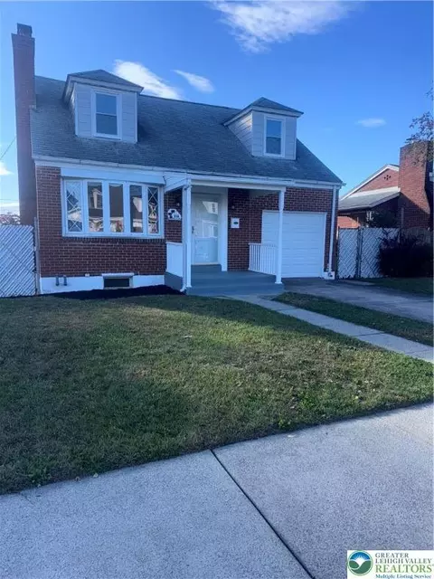 812 N Lacrosse St, Allentown, PA 18109