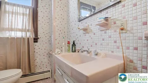 705 E 6th St, Bethlehem, PA 18015 photo 29