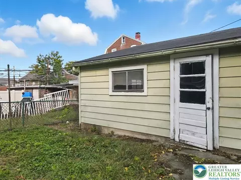 705 E 6th St, Bethlehem, PA 18015 photo 38