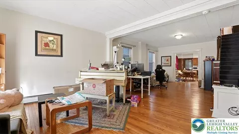705 E 6th St, Bethlehem, PA 18015 photo 8