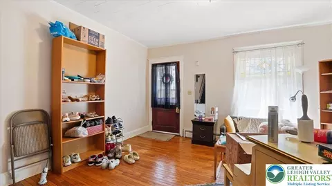 705 E 6th St, Bethlehem, PA 18015 photo 7