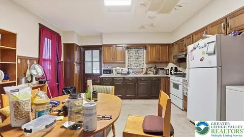 705 E 6th St, Bethlehem, PA 18015 photo 14