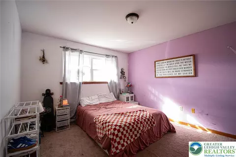 Bedroom - 160 Grassy Rd, Kresgeville, PA 18333 photo 8 of 10