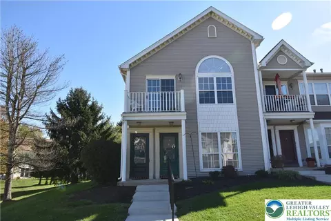 1941 Willings Ln, Hellertown, PA 18055