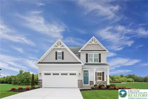 1084 Woodmont Ln, Catasauqua, PA 18032