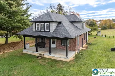 4720 Shuler St, Allentown, PA 18103