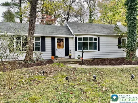 1112 Moser Rd, Danielsville, PA 18038