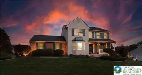 5443 Caitlyn Dr, Laurys Station, PA 18059