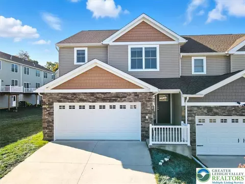 1421 Arch St, Emmaus, PA 18049