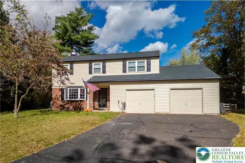 1825 Flintlock Cir, Lansdale, PA 19446