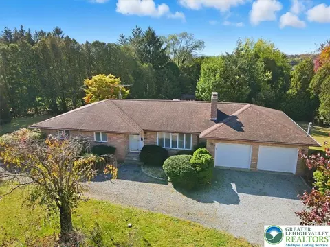 4395 E Texas Rd, Allentown, PA 18103