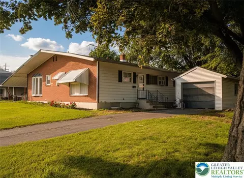 1706 Livingston St, Bethlehem, PA 18017