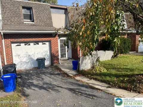 148 Vista Dr, Easton, PA 18042