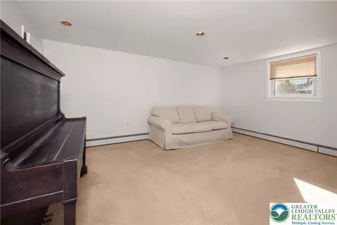 Living - 1918 Pinehurst Rd, Bethlehem, PA 18018 photo 4 of 5