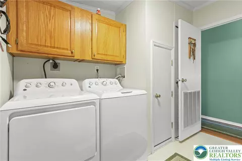 8 Cedar Ct, Bath, PA 18014 photo 21