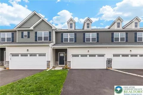 105 Timber Trl #51, Palmer Township, PA 18045