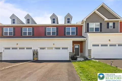 93 Timber Trl #46, Palmer Township, PA 18045