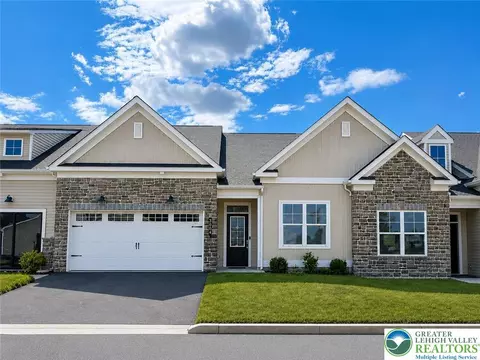 1 Grantarthur Apt Taylor Ct, Whitehall Twp, PA 18052