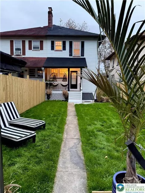 203 Brookdale St, Allentown, PA 18103