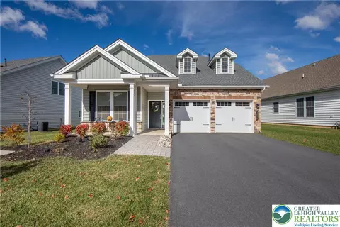 3858 Victors Way, Easton, PA 18045