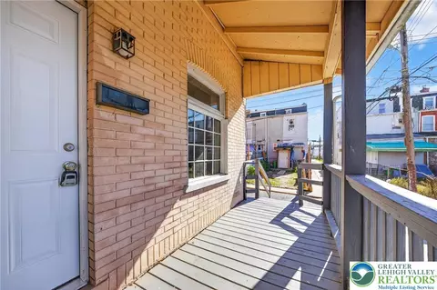 739 N Hazel St, Allentown, PA 18102