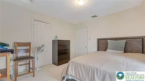 Bedroom - 205 W Broad St, Bethlehem, PA 18018 photo 3 of 4