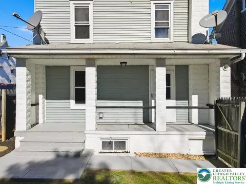 Exterior - 322 E Garrison St, Bethlehem, PA 18018 photo 3 of 5