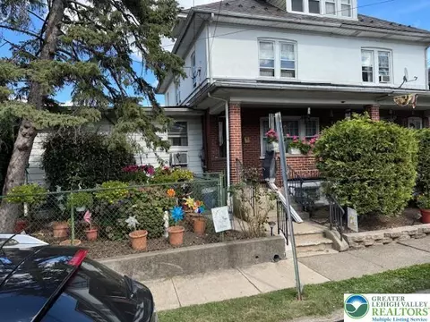 603 S Lynn St, Fountain Hill, PA 18015