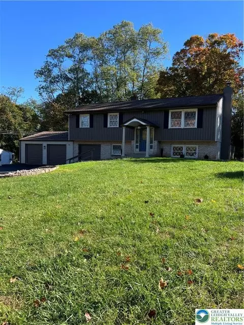 6667 S Blue Church Rd, Coopersburg, PA 18036