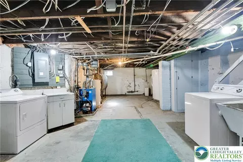 1130 Spring St, Bethlehem, PA 18018 photo 40