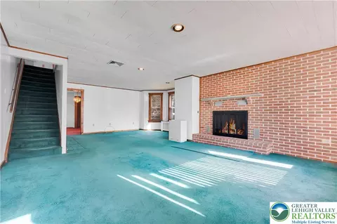 1130 Spring St, Bethlehem, PA 18018 photo 17
