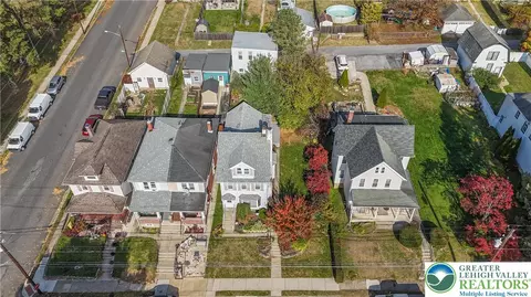 1130 Spring St, Bethlehem, PA 18018 photo 4