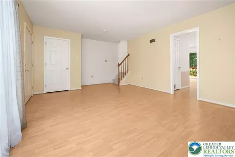 Living - 1514 Ravena St, Bethlehem, PA 18015 photo 2 of 2