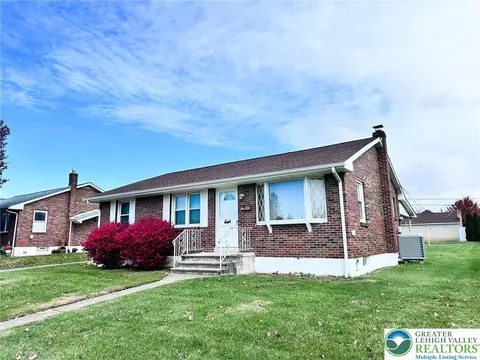 127 S 7th St, Coplay, PA 18037