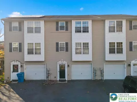 744 Williams Ave, Walnutport, PA 18088