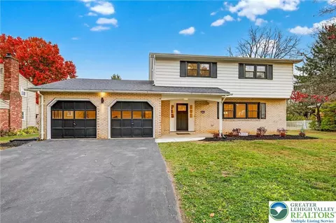 1285 Stafore Dr, Bethlehem, PA 18017