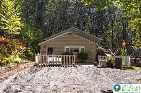 454 Landis Rd, Pike Twp, PA 19512