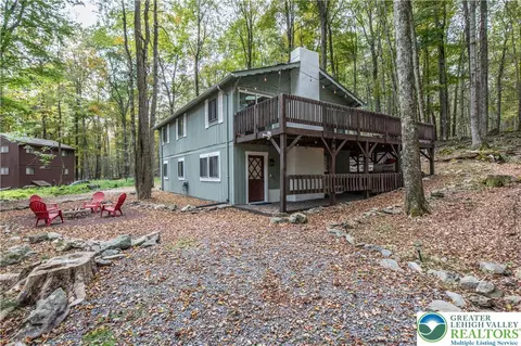 1827 Stag Run, Tobyhanna Twp, PA 18347