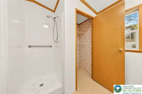 5 Woodview Ct, Bath, PA 18014 photo 22