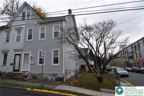 536 Reynolds St, Easton, PA 18042