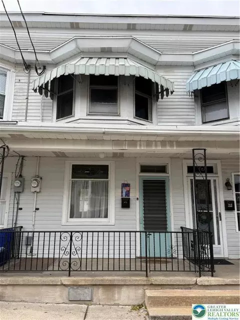 213 Penn St, Tamaqua, PA 18252